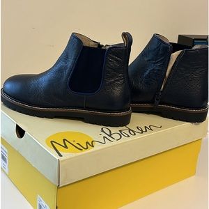 Boys Boden Chelsea boot